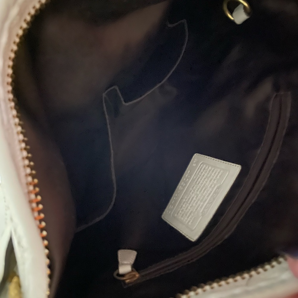 Coach purse - Picture 5 of 5